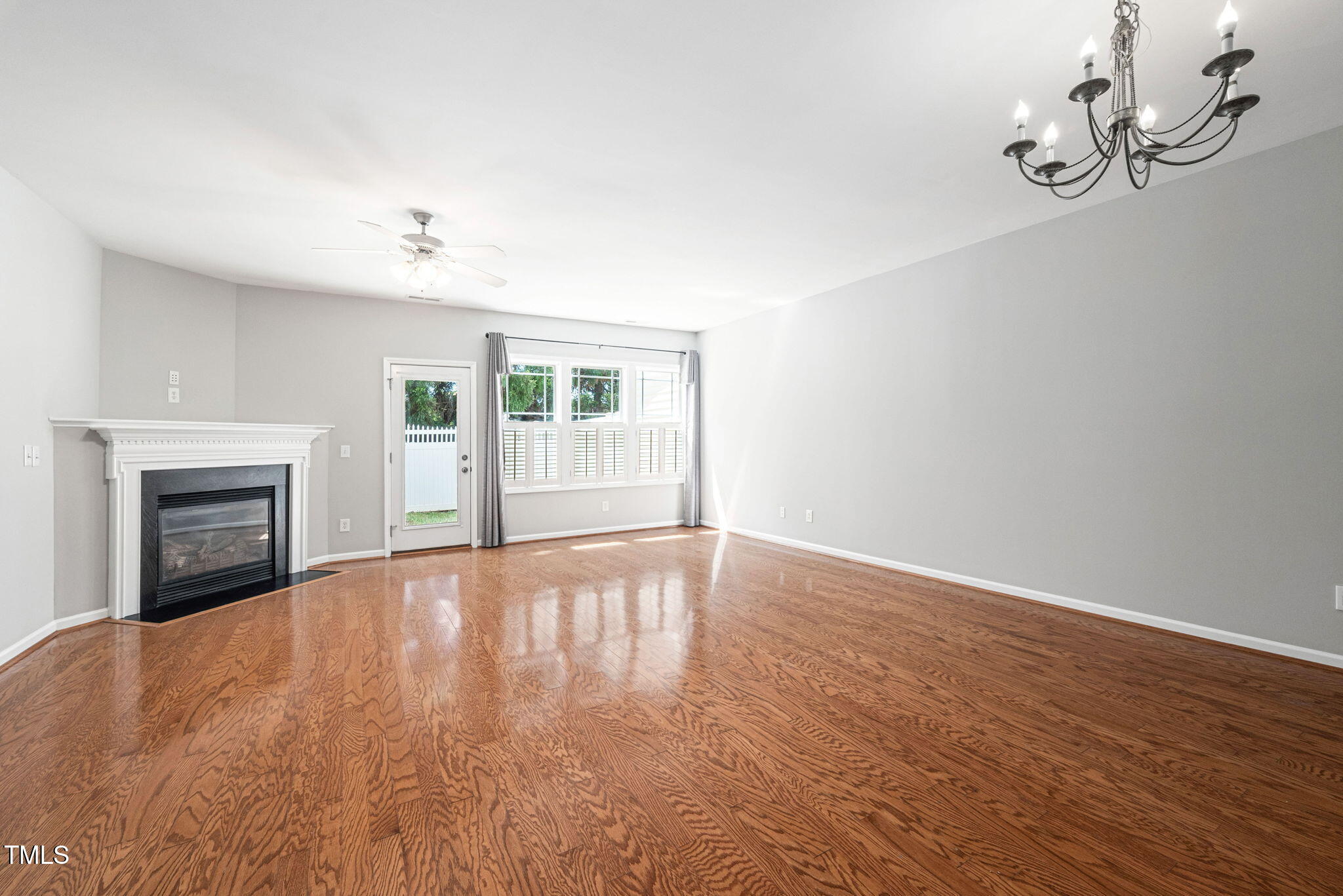 2609 Asher View Court Raleigh, NC 27606 - Photo 9 of 36 13-web-or-mls-2609-asher-view-ct