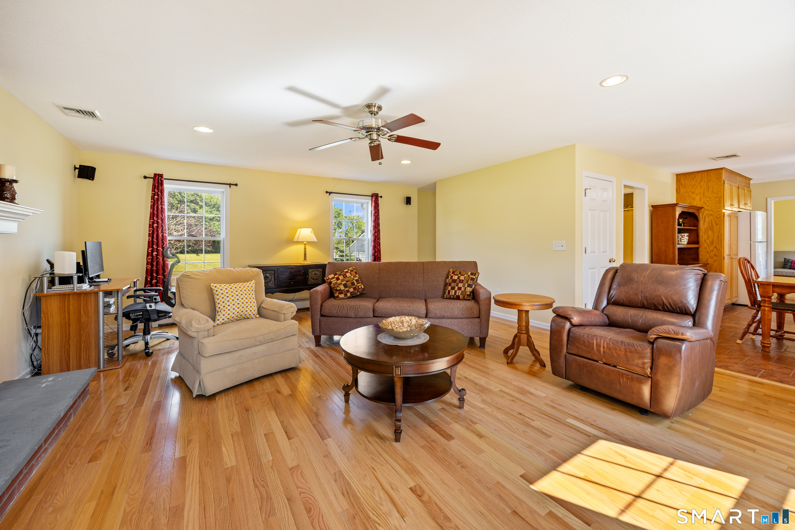 39 Old Farm Road Plymouth, CT 06786 - Photo 9 of 38