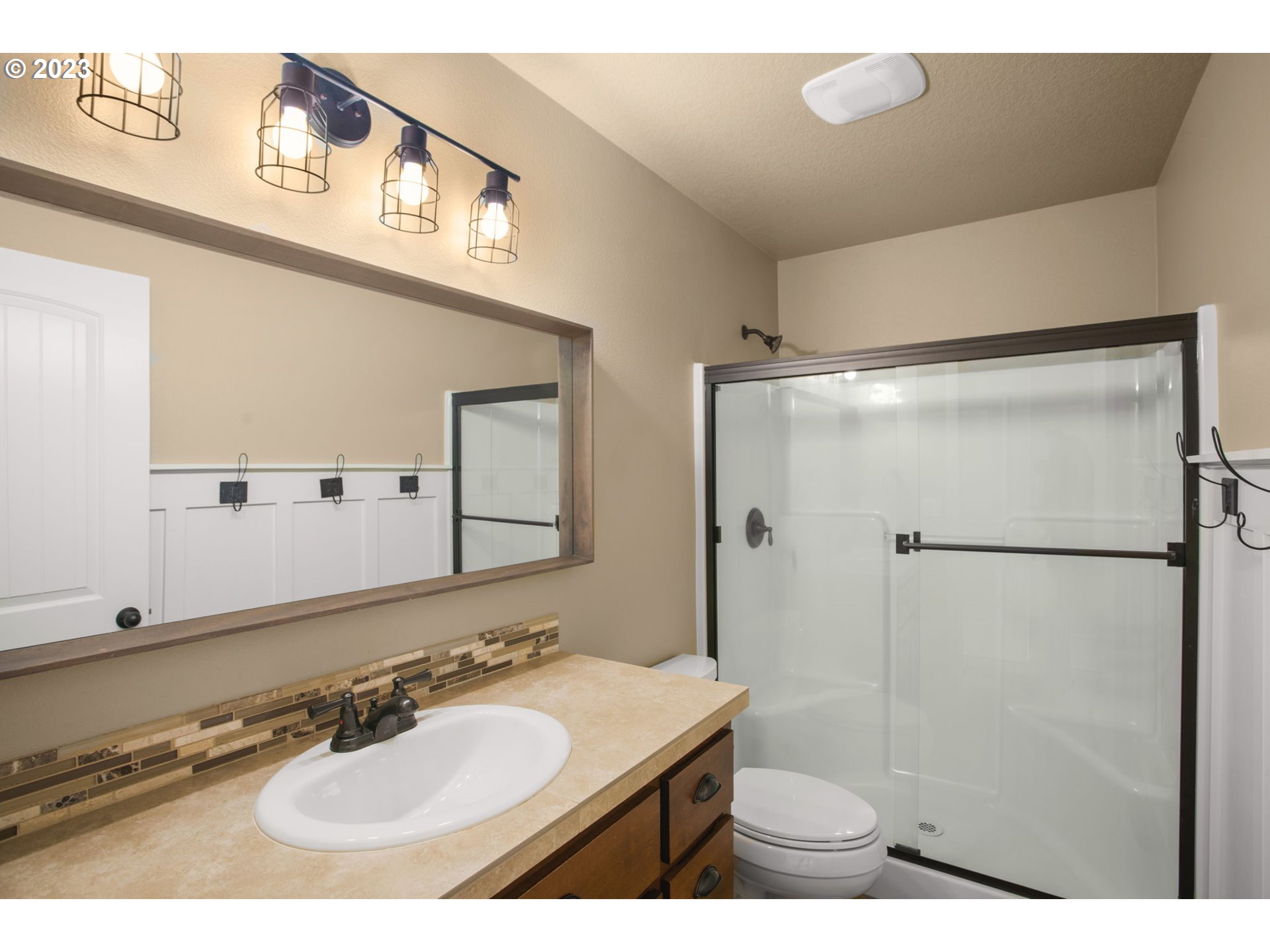 2542 Carson Loop Forest Grove, OR 97116 - Photo 11 of 14 Gallery Image 11