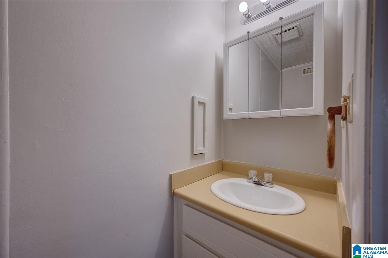 8183 Cranford Road Gardendale, AL 35071 - Photo 19 of 26 Gallery Image 19