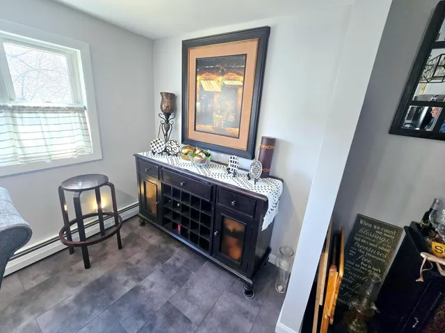 $200,000 | 33 Coolidge Avenue, Caribou, ME 04736