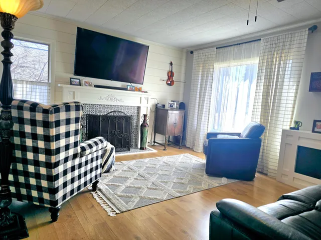 $200,000 | 33 Coolidge Avenue, Caribou, ME 04736