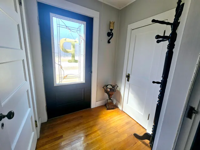 $200,000 | 33 Coolidge Avenue, Caribou, ME 04736