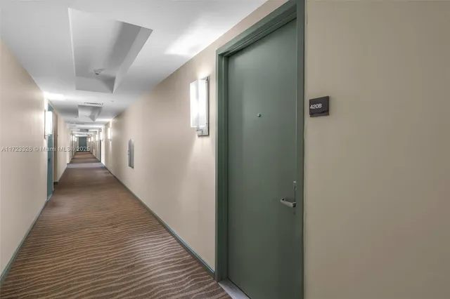 $975,000 | 50 Biscayne Boulevard, Unit 4208, Miami, FL 33132