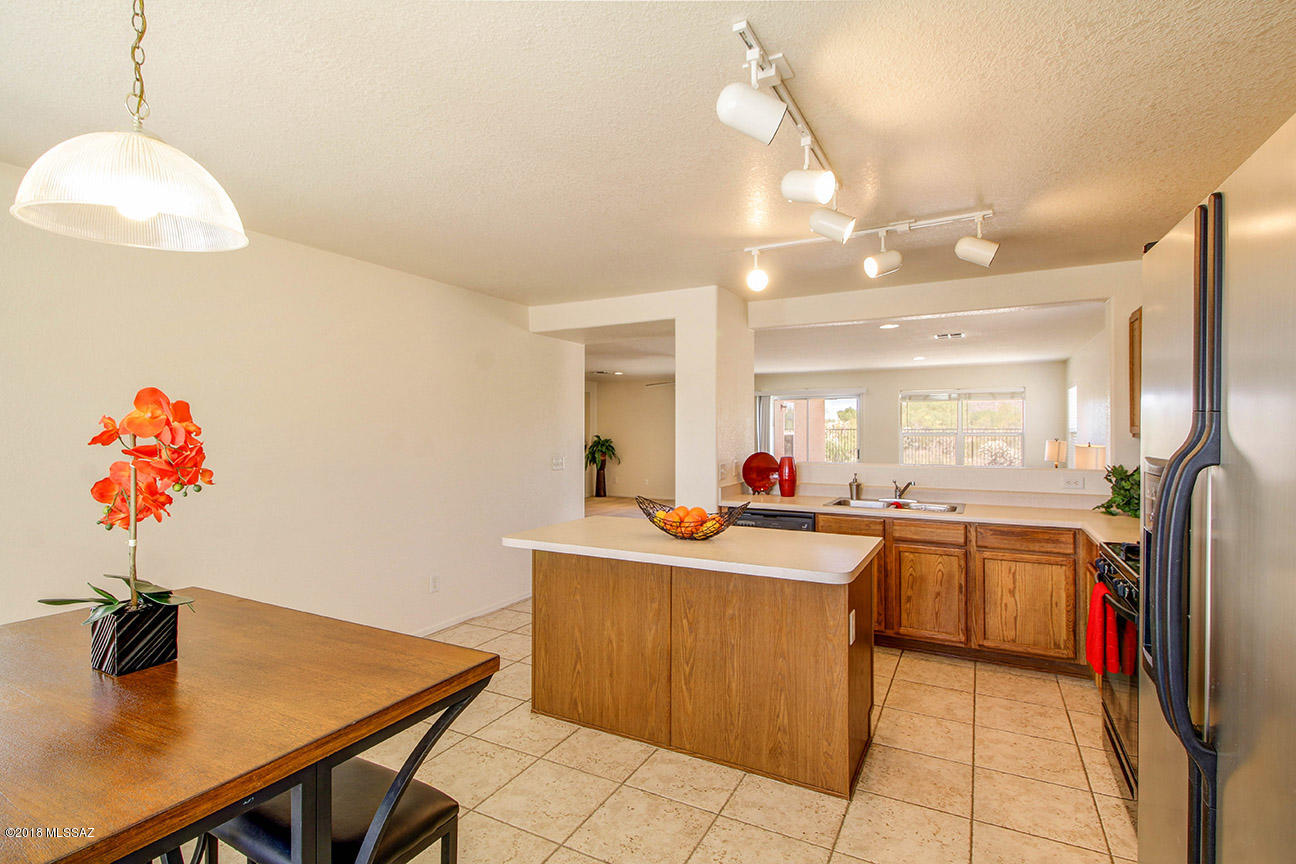 3498 South Twilight Echo Road Tucson, AZ 85735 - Photo 12 of 42