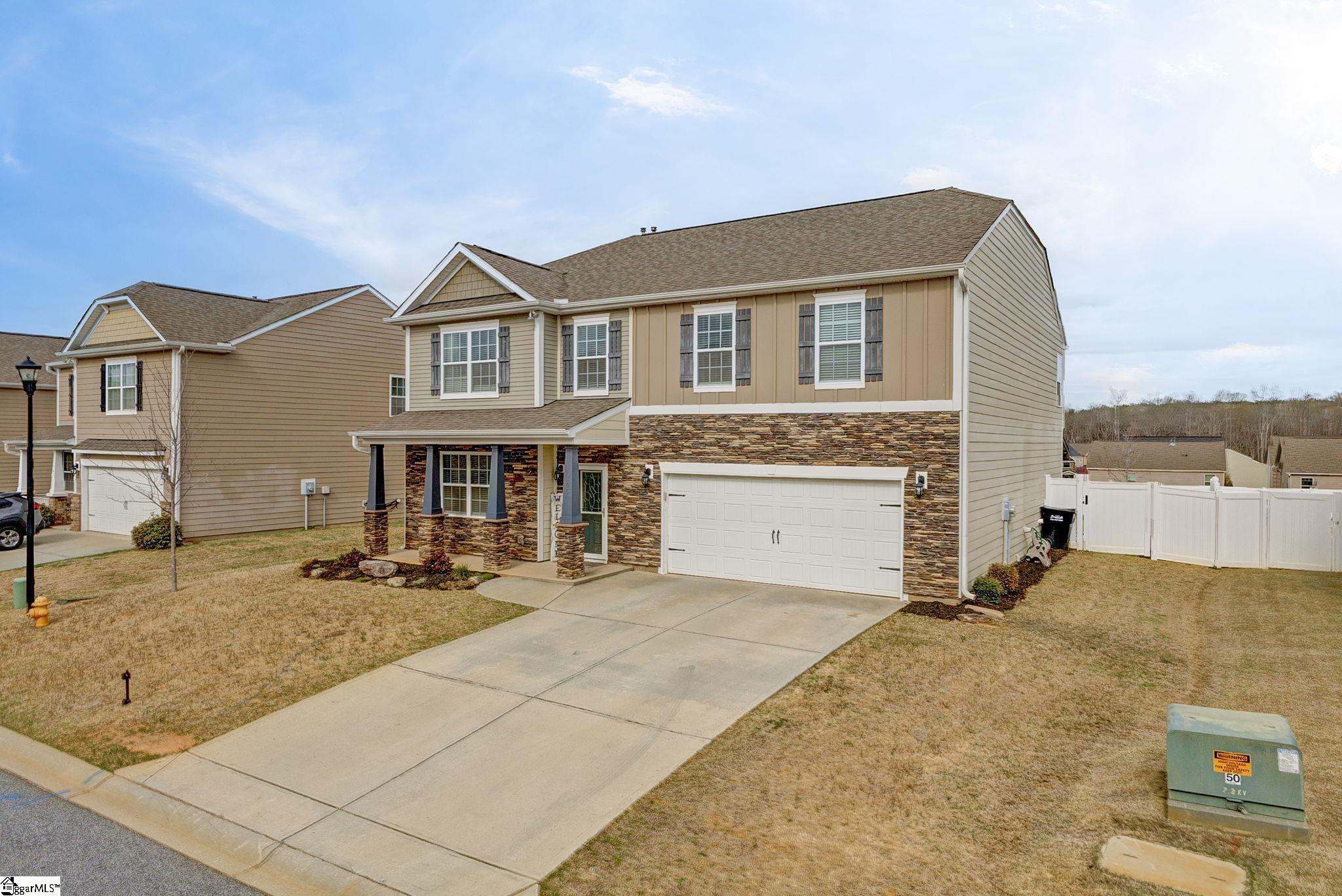 145 Lake Grove Road Simpsonville, SC 29681 - Photo 2 of 49 Gallery Image 2