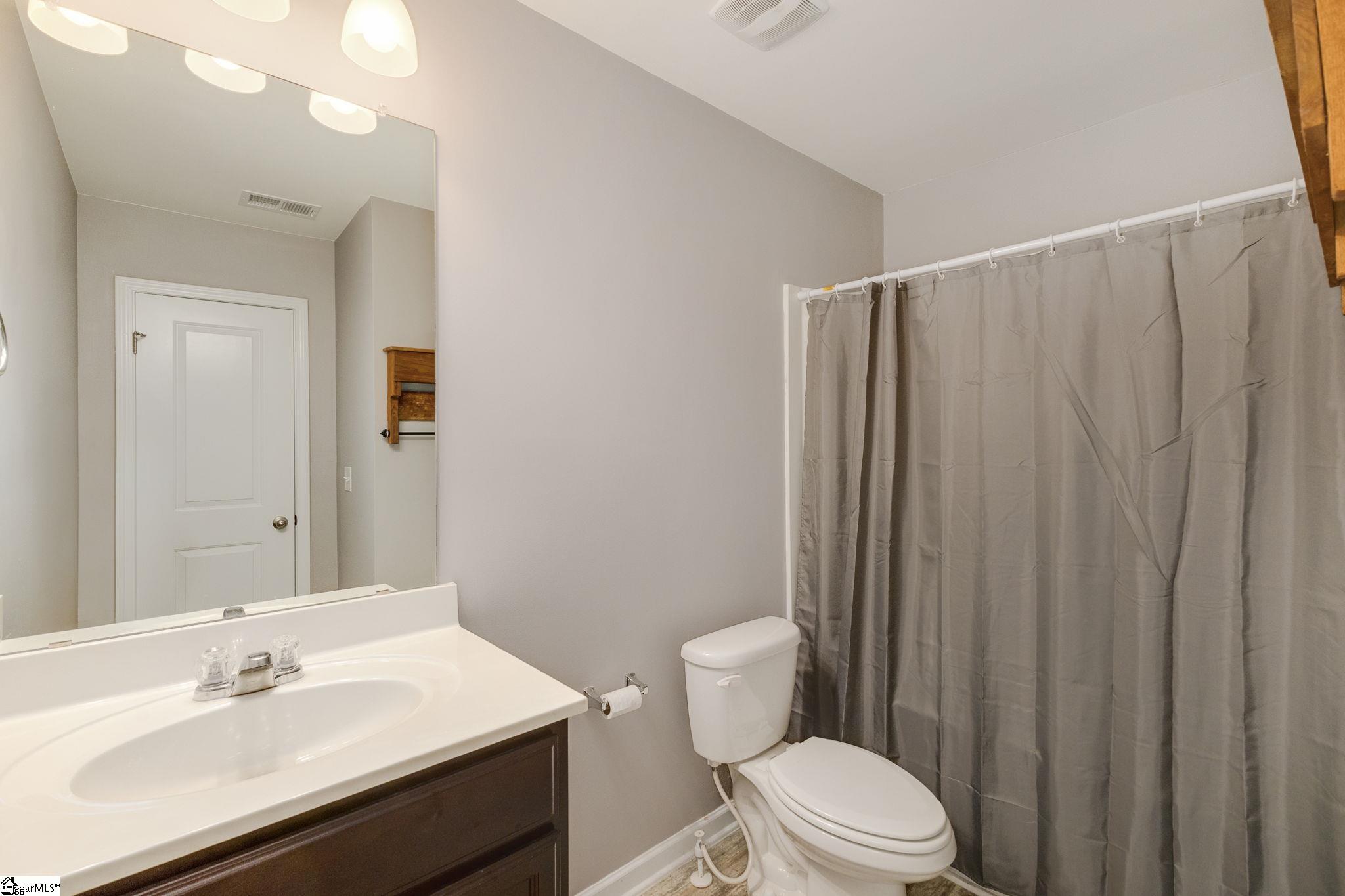 145 Lake Grove Road Simpsonville, SC 29681 - Photo 34 of 49 Gallery Image 34