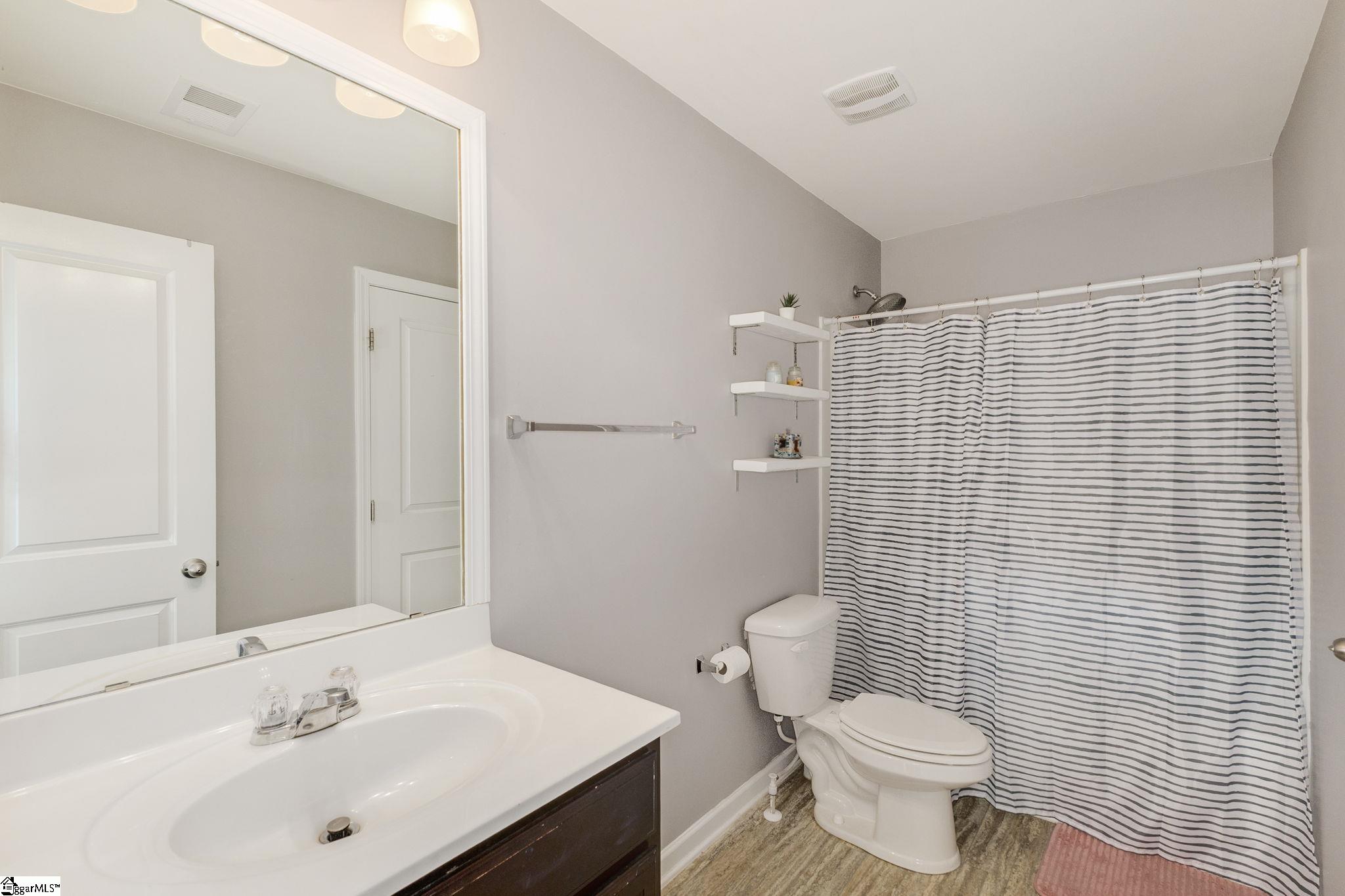 145 Lake Grove Road Simpsonville, SC 29681 - Photo 37 of 49 Gallery Image 37