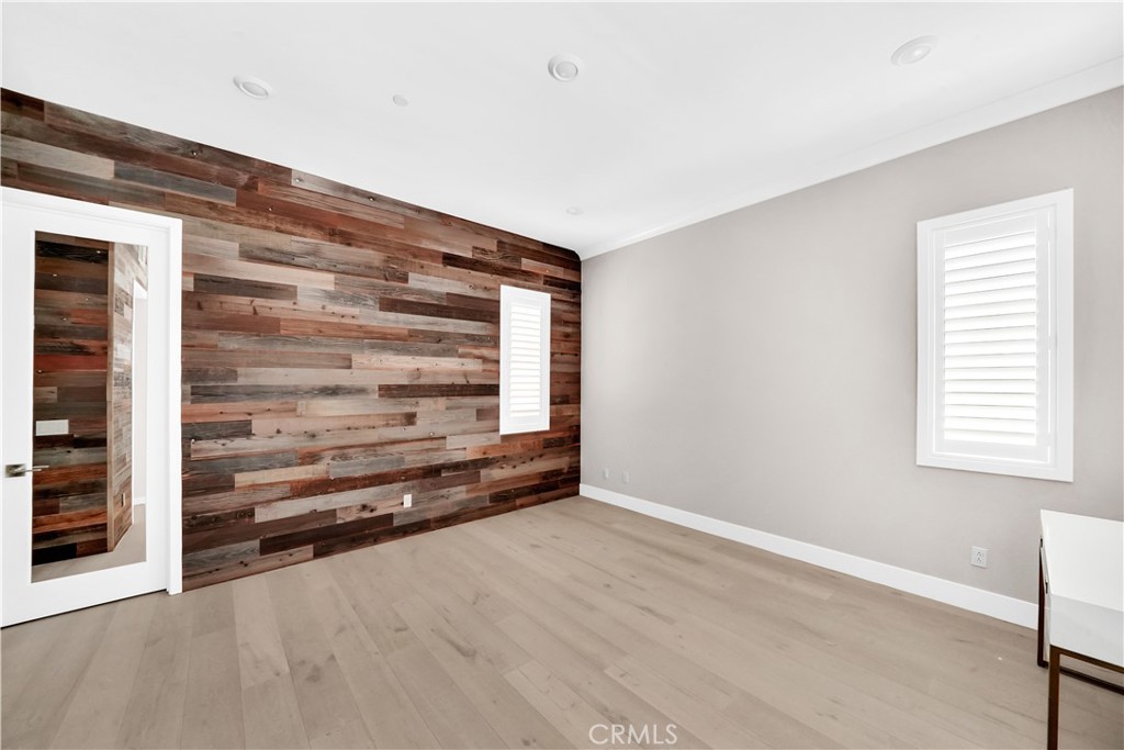 249 Chorus Irvine, CA 92618 - Photo 8 of 32 a view of an empty room with a window