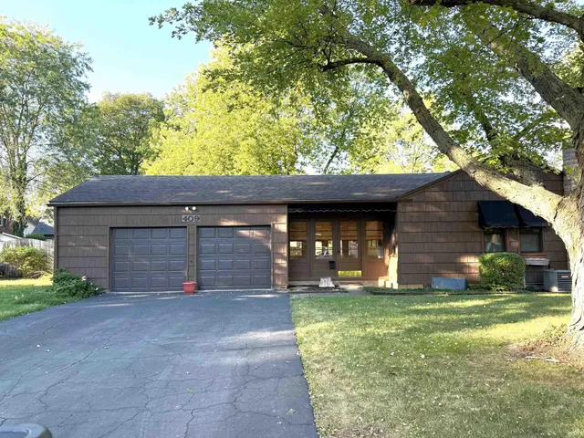 $175,000 | 409 South Umbarger Road, Muncie, IN 47304