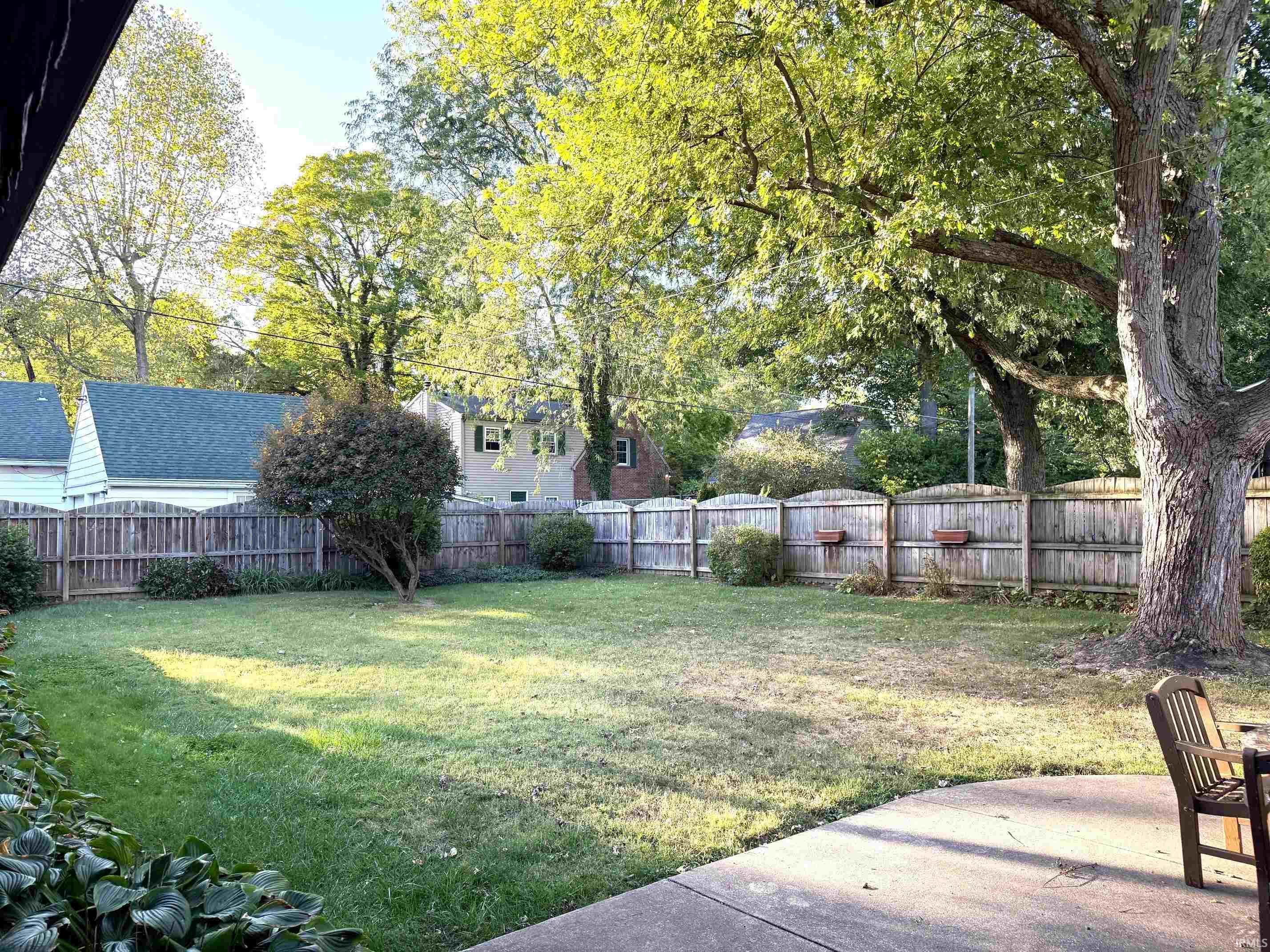 409 South Umbarger Road Muncie, IN 47304 - Photo 12 of 31