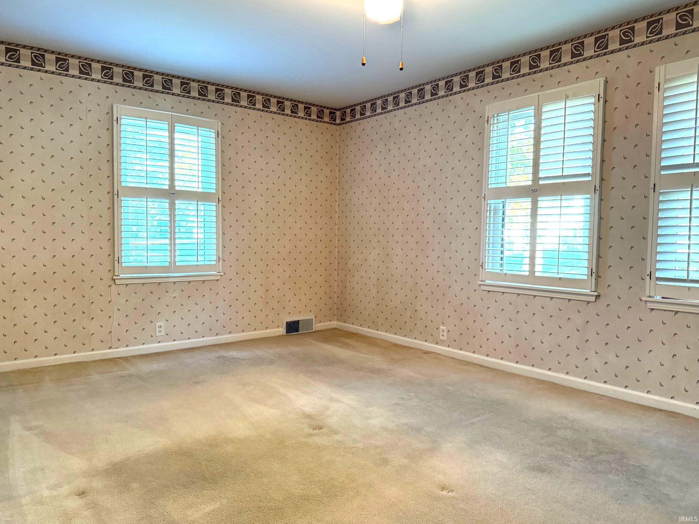 409 South Umbarger Road Muncie, IN 47304 - Photo 26 of 31