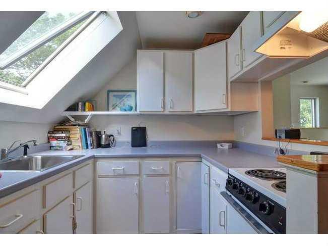 6 Waumbek Road Cape Elizabeth, ME 04107 - Photo 30 of 35 Kitchen. Apt.