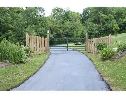 1280 Sugar Run Road Venetia, PA 15367 - Photo 17 of 17 Other. Electronic Gate