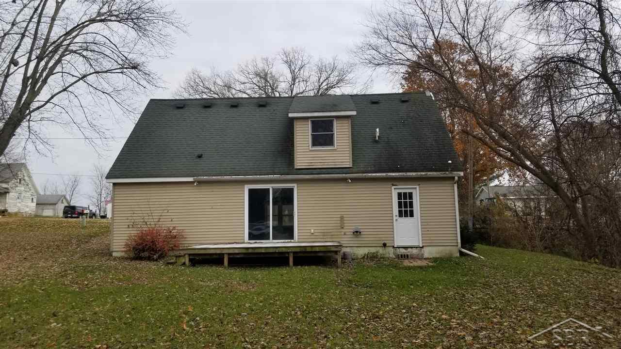 19864 South Chapin Road Elsie, MI 48831 - Photo 2 of 27 31365468-1.JPG