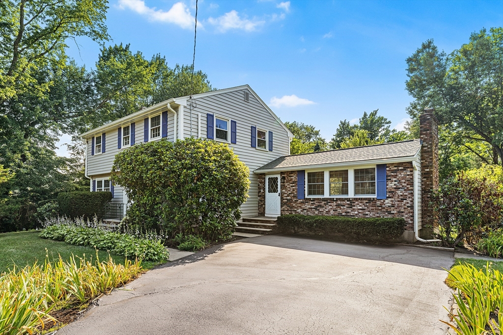 27 Keans Road Burlington, MA 01803 - Photo 2 of 33 Gallery Image 2