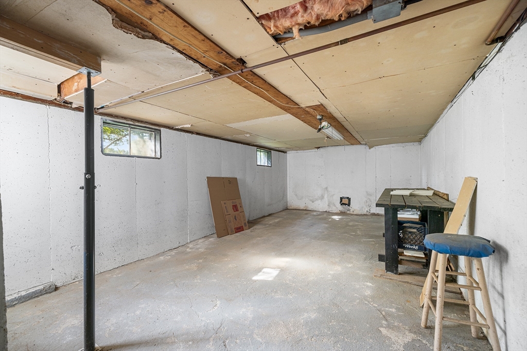 27 Keans Road Burlington, MA 01803 - Photo 25 of 33 Gallery Image 25