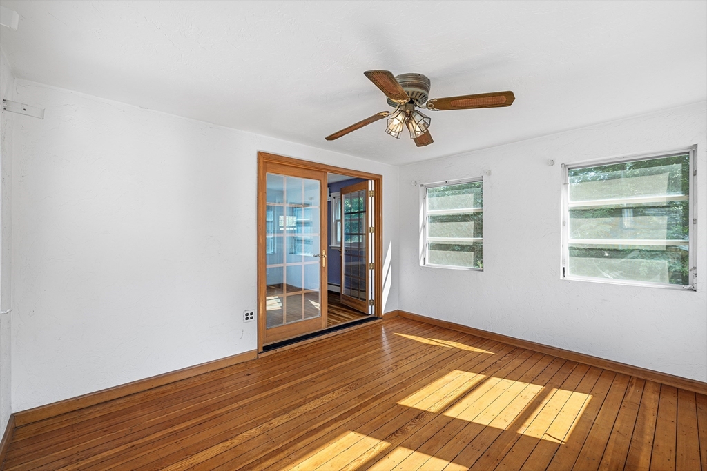 27 Keans Road Burlington, MA 01803 - Photo 6 of 33 Gallery Image 6