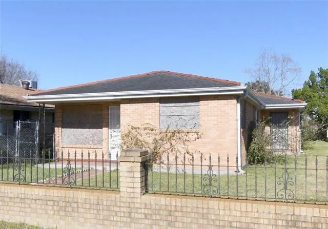 $149,900 | 4837-39 Burgundy Street, New Orleans, LA 70117