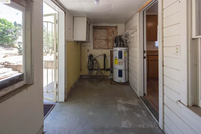 a view of a storage & utility room