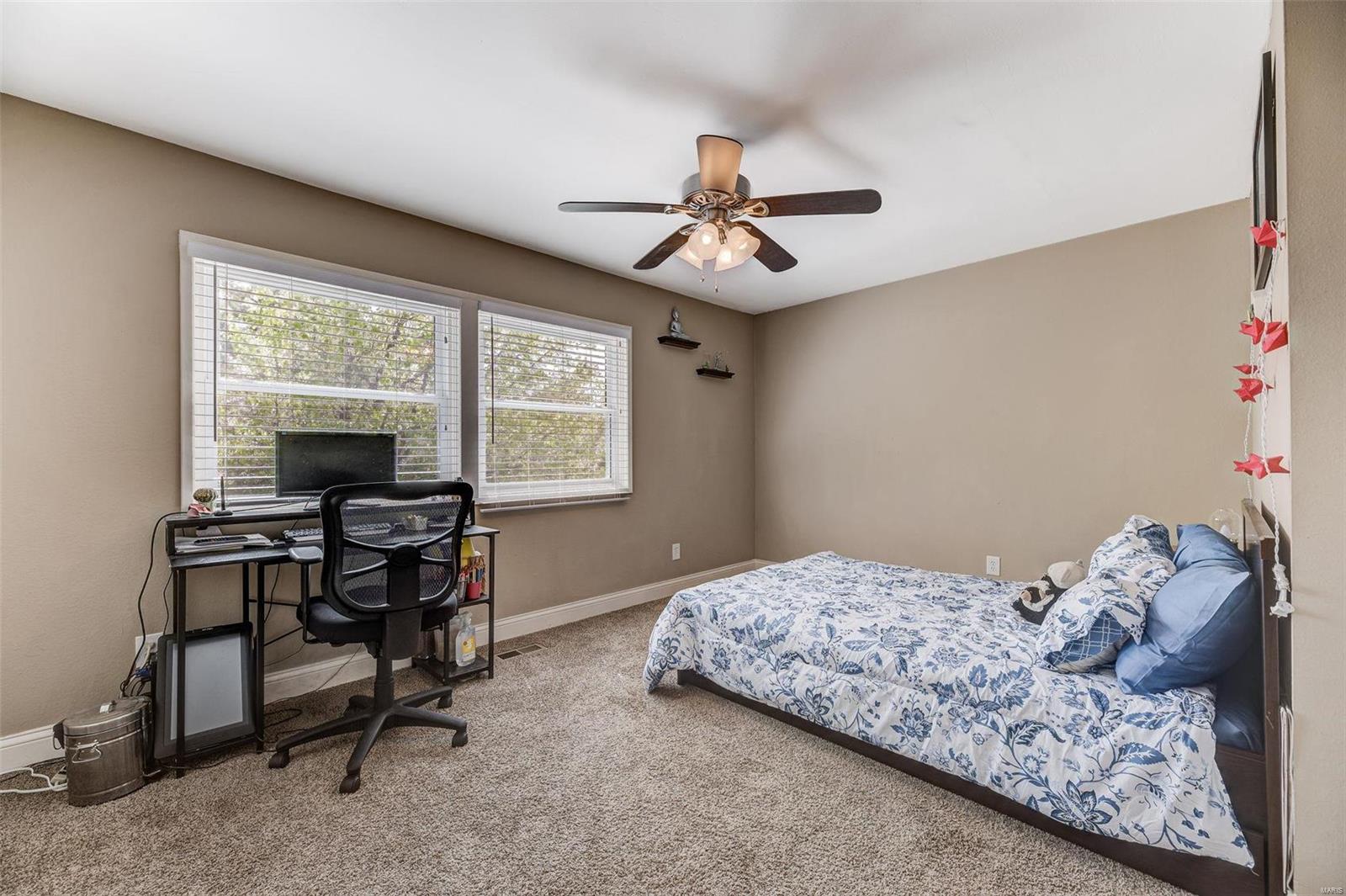 15728 Hill House Road Chesterfield, MO 63017 - Photo 15 of 22 Gallery Image 15