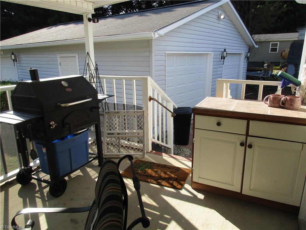 1210 Old VFW Road Pinnacle, NC 27043 - Photo 6 of 26