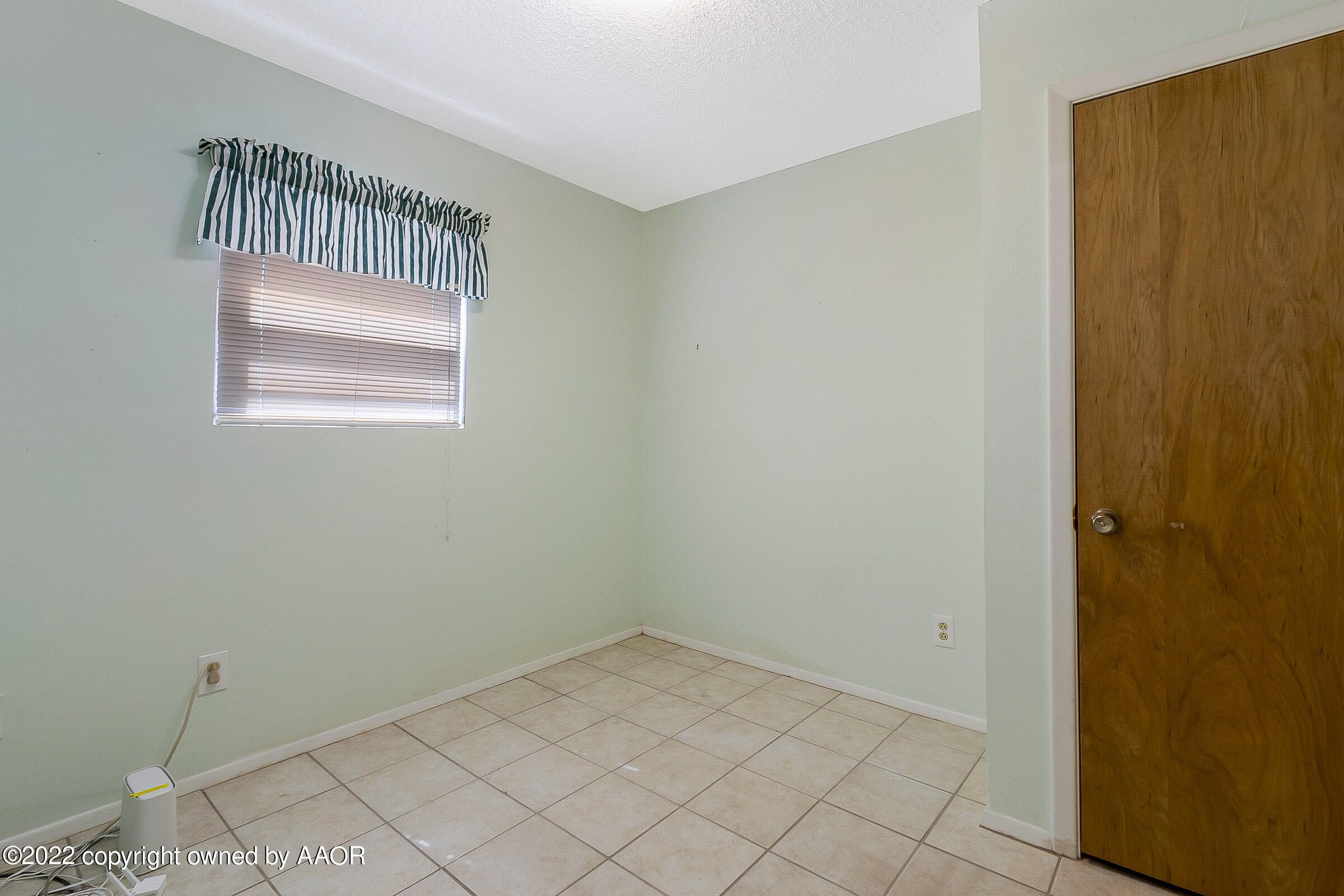 2708 John Drive Amarillo, TX 79110 - Photo 23 of 29 022_Office
