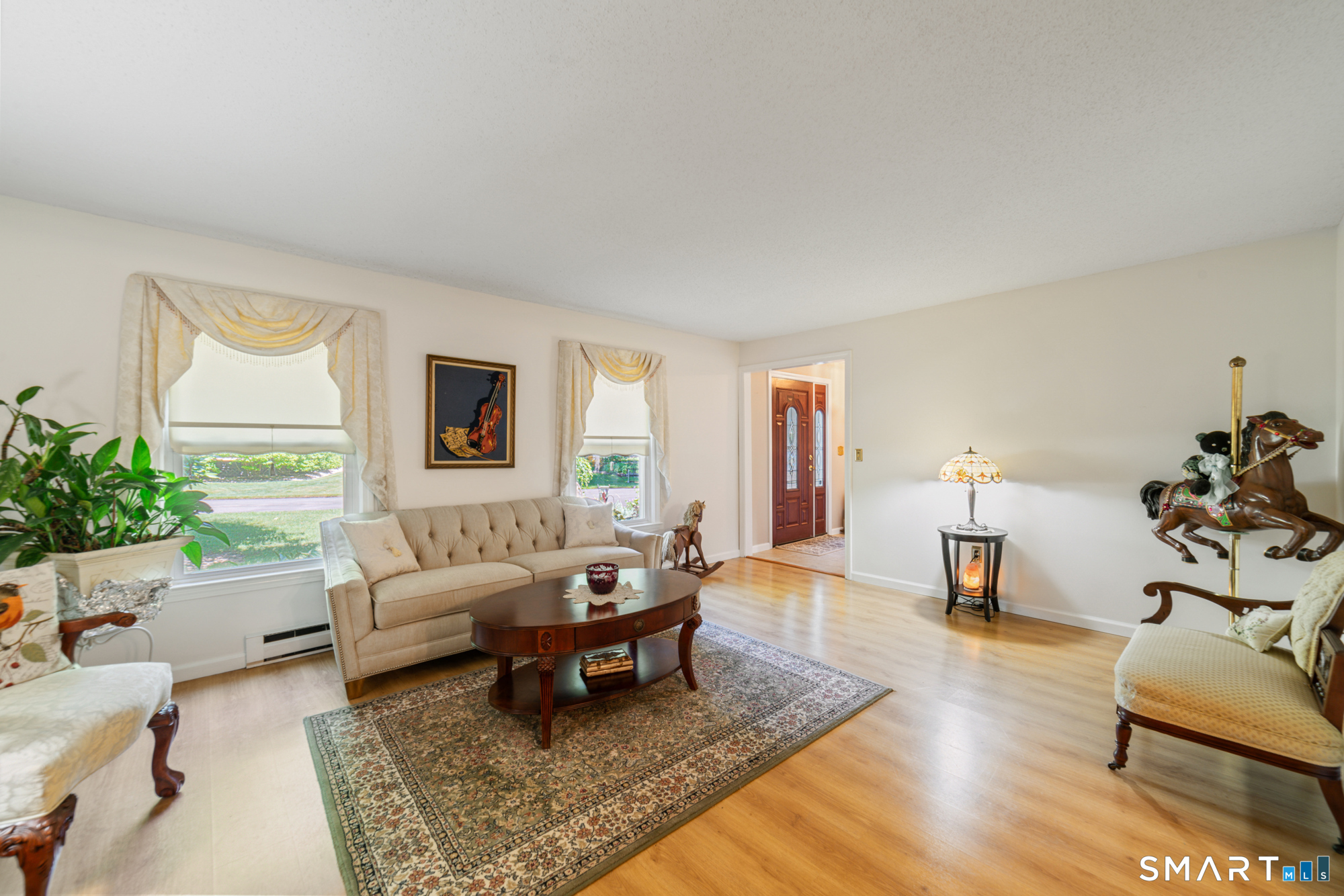 105 Inwood Lane Bristol, CT 06010 - Photo 10 of 40