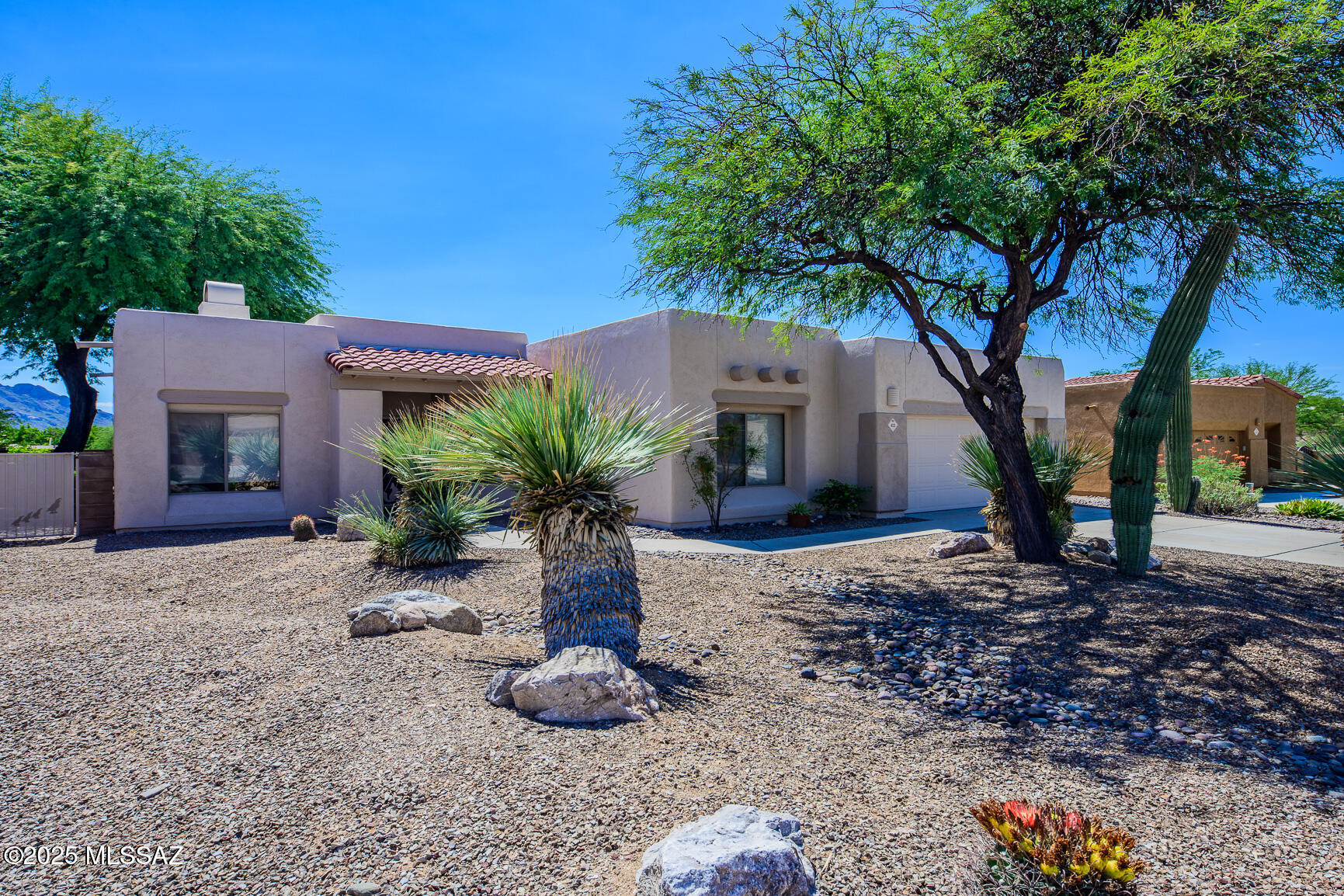 403 West Ridge Peak Road Oro Valley, AZ 85737 - Photo 1 of 50 Gallery Image 1