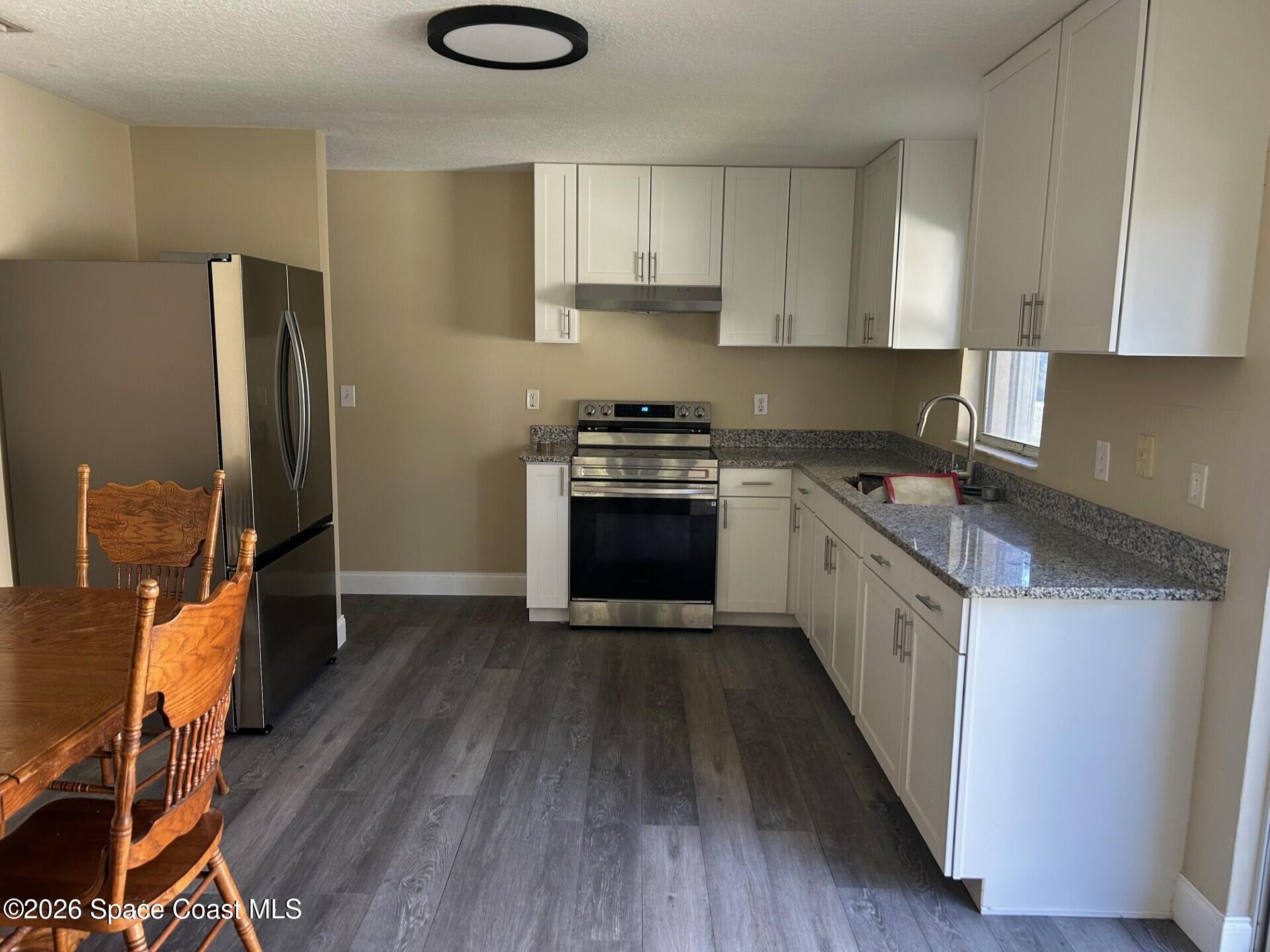 251 Lincoln Road Cocoa, FL 32926 - Photo 4 of 10 15