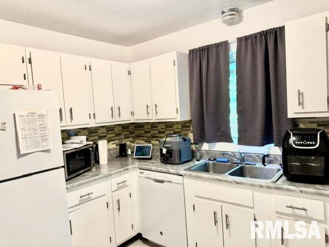 1910 Jeanette Lane, Unit 8 Springfield, IL 62702 - Photo 6 of 17
