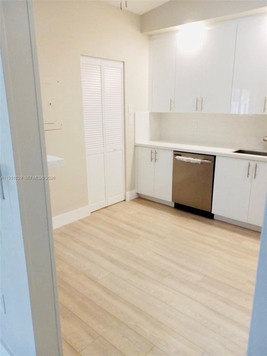 1439 Captains Walk, Unit 20D Fort Pierce, FL 34950 - Photo 6 of 15