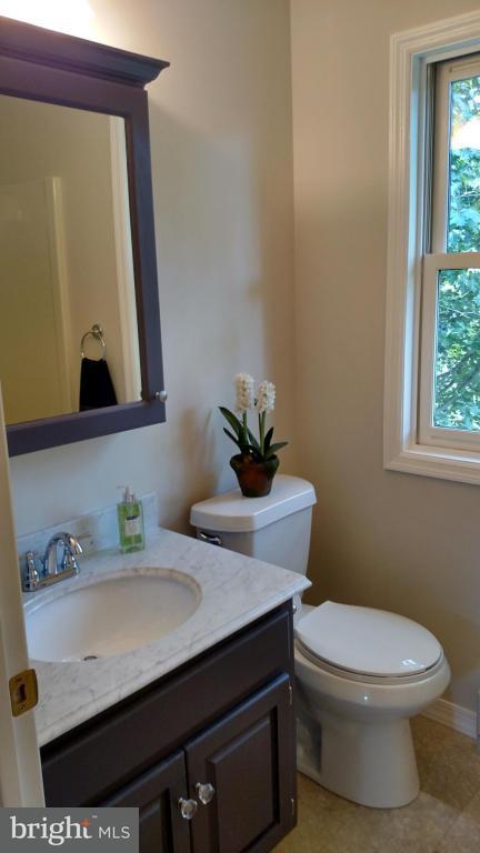 401 Cardinal Road Lititz, PA 17543 - Photo 11 of 26