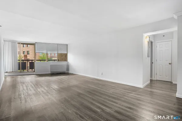 $3,200 | 143 Hoyt Street, Unit 1K, Stamford, CT 06905