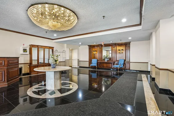 $3,200 | 143 Hoyt Street, Unit 1K, Stamford, CT 06905