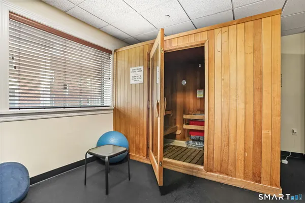 $3,200 | 143 Hoyt Street, Unit 1K, Stamford, CT 06905