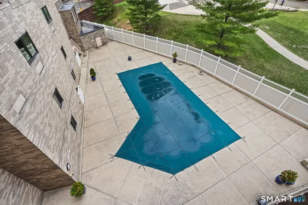 $3,200 | 143 Hoyt Street, Unit 1K, Stamford, CT 06905