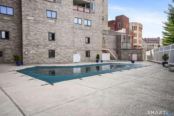 $3,200 | 143 Hoyt Street, Unit 1K, Stamford, CT 06905