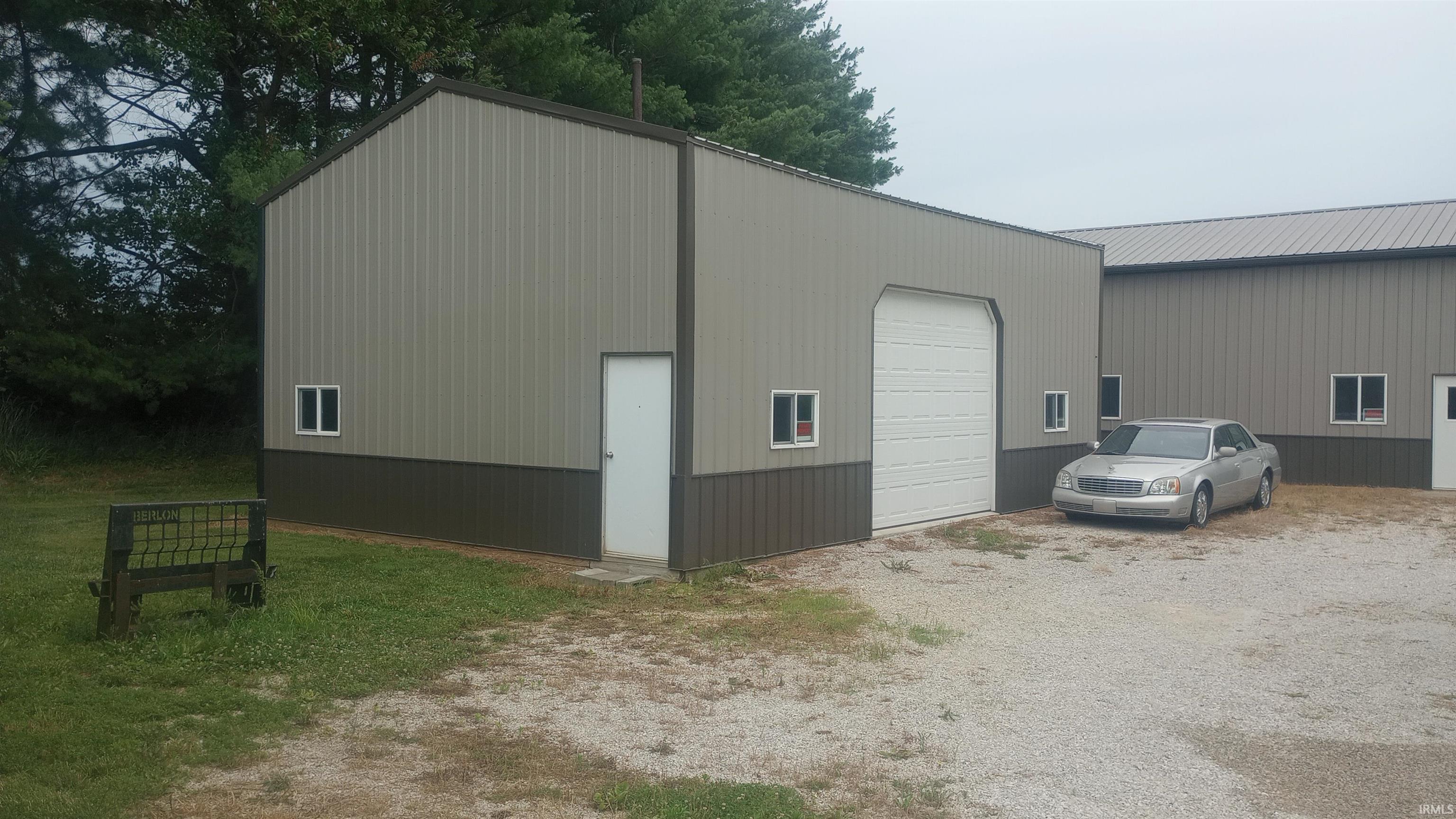 2219 Loudermilk Road Vincennes, IN 47591 - Photo 29 of 46