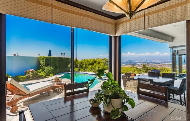 $7,800,000 | 17 Napoli, Newport Beach, CA 92660