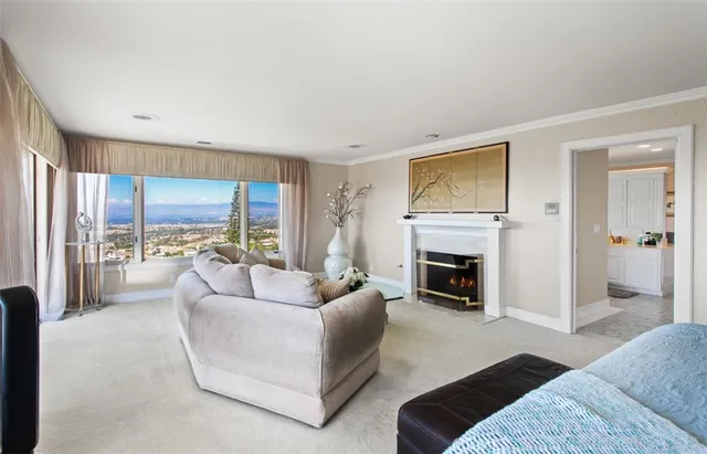 $7,800,000 | 17 Napoli, Newport Beach, CA 92660