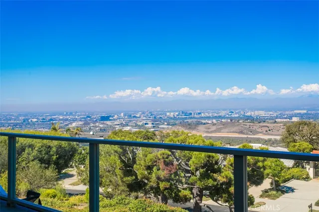 $7,800,000 | 17 Napoli, Newport Beach, CA 92660