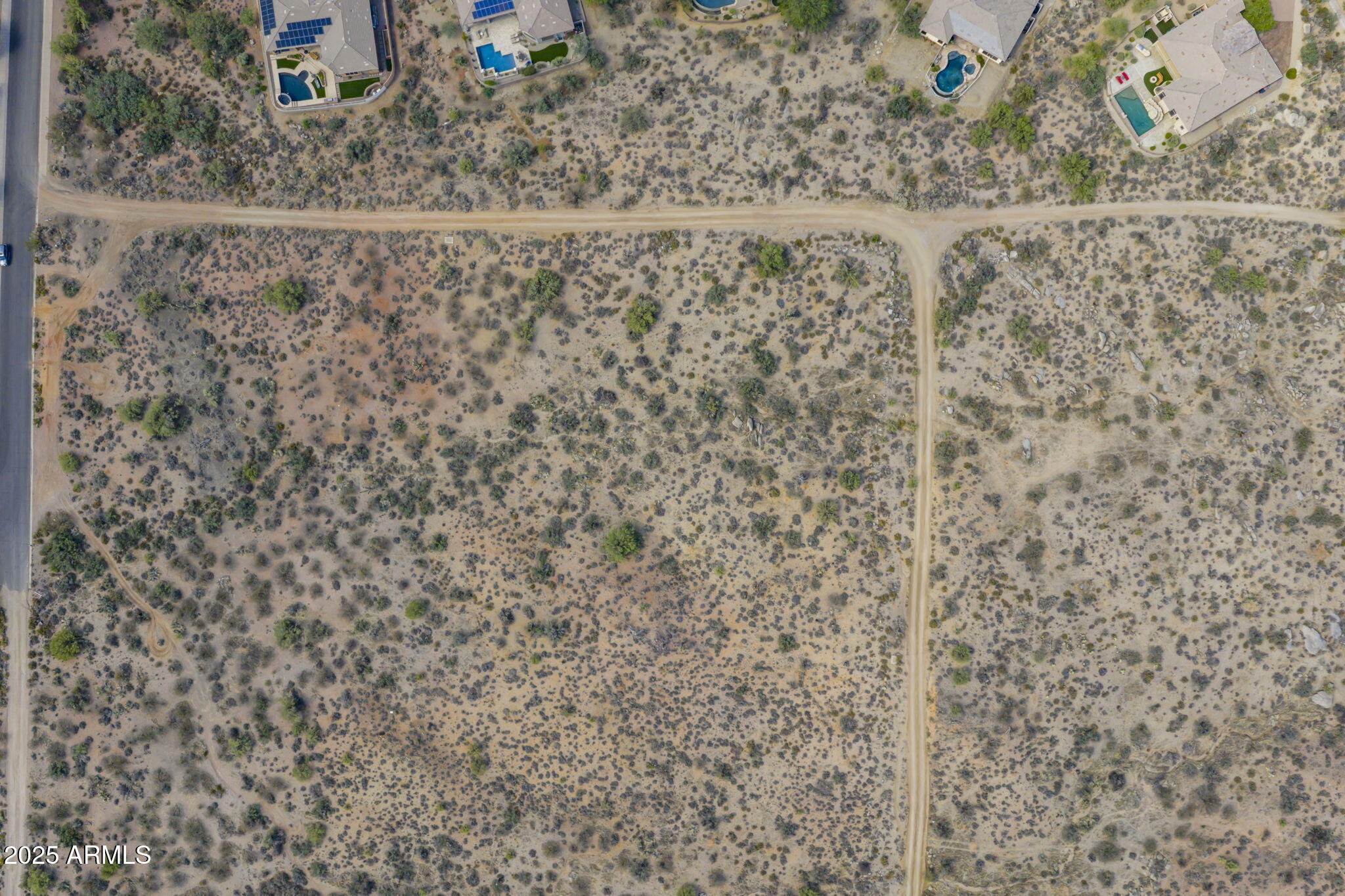 11473 East Oberlin Way, Unit 20 Scottsdale, AZ 85262 - Photo 12 of 29 a bathroom with a bathtub