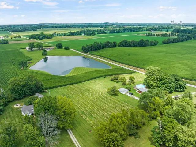 $65,900 | 388 South County Road 400 West, Rockport, IN 47635