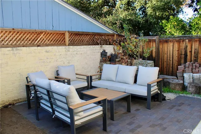 $2,100 | 921 North Berkeley Avenue, Claremont, CA 91711