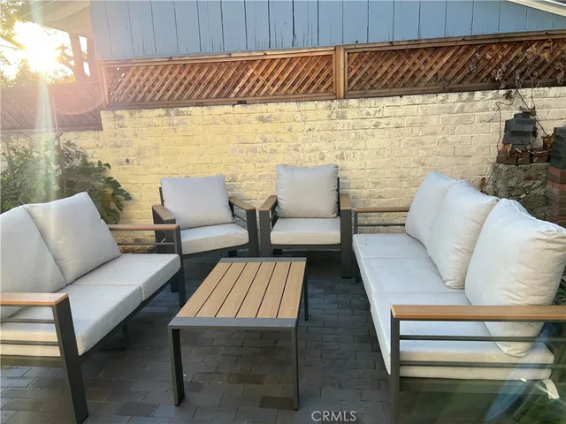 $2,100 | 921 North Berkeley Avenue, Claremont, CA 91711