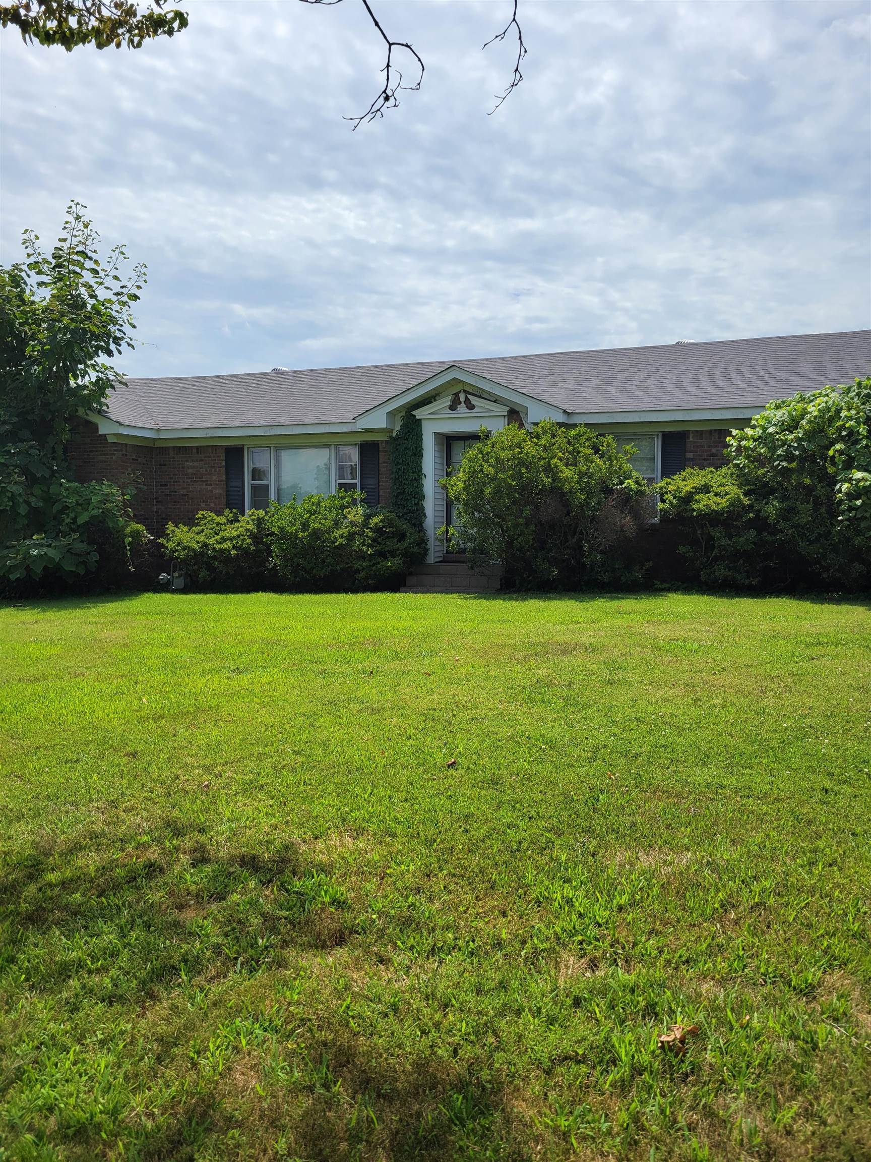 15930 Edith-Nankipoo Road Halls, TN 38040 - Photo 1 of 7 Single story home featuring a front yard