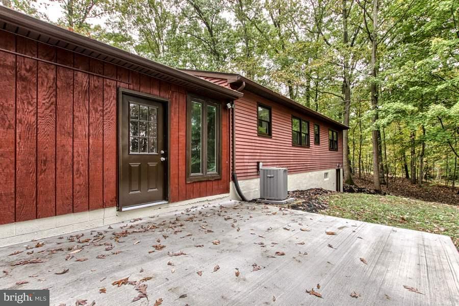 215 Red Tank Road Boiling Springs, PA 17007 - Photo 23 of 25 Gallery Image 23