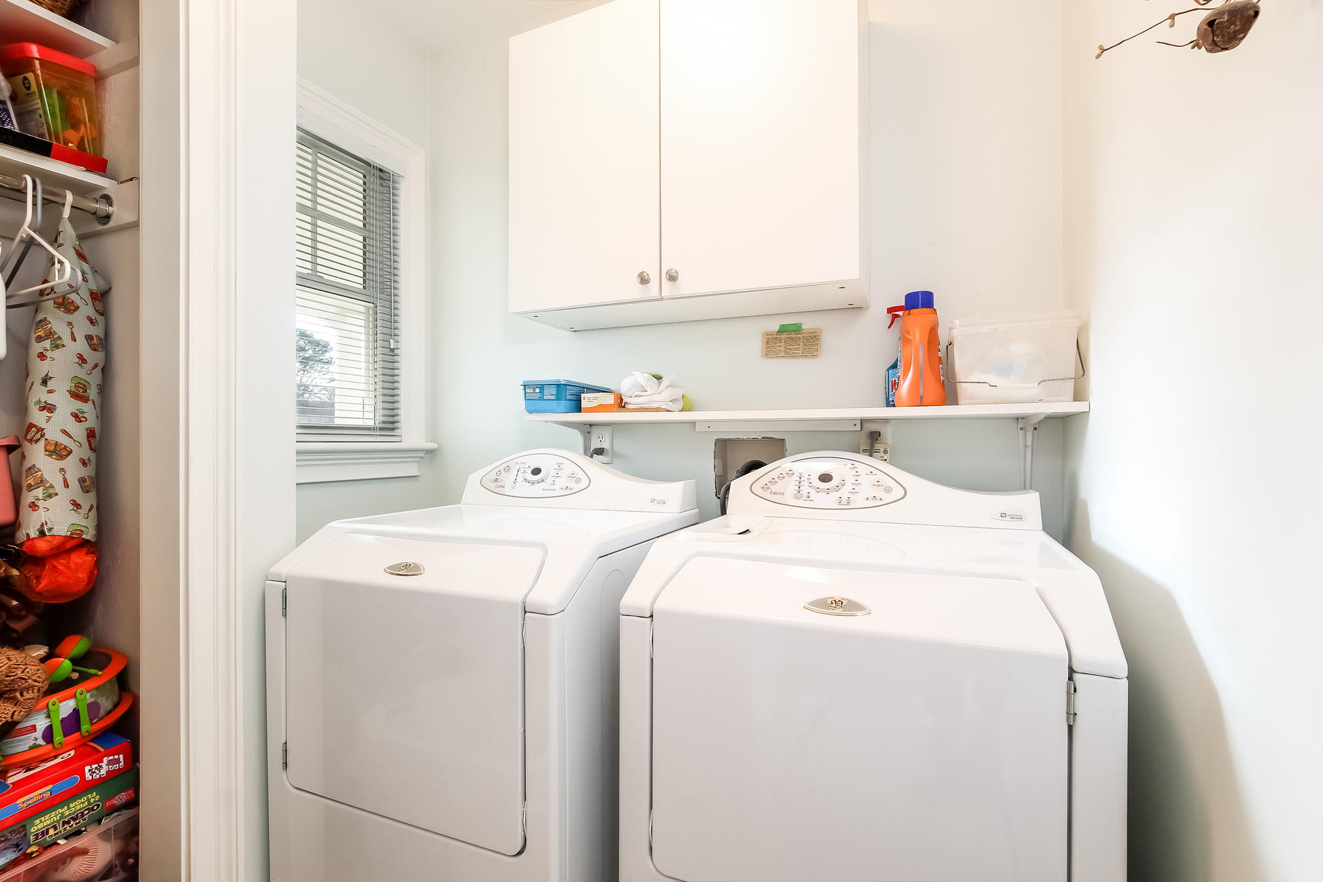 79 Stoney Point Road Cummaquid, MA 02675 - Photo 13 of 34 a utility room with dryer and washer