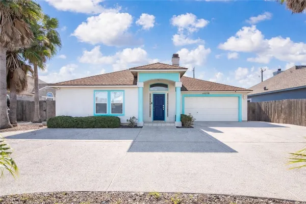 $3,300 | 14029 Coquina Bay Avenue, Corpus Christi, TX 78418